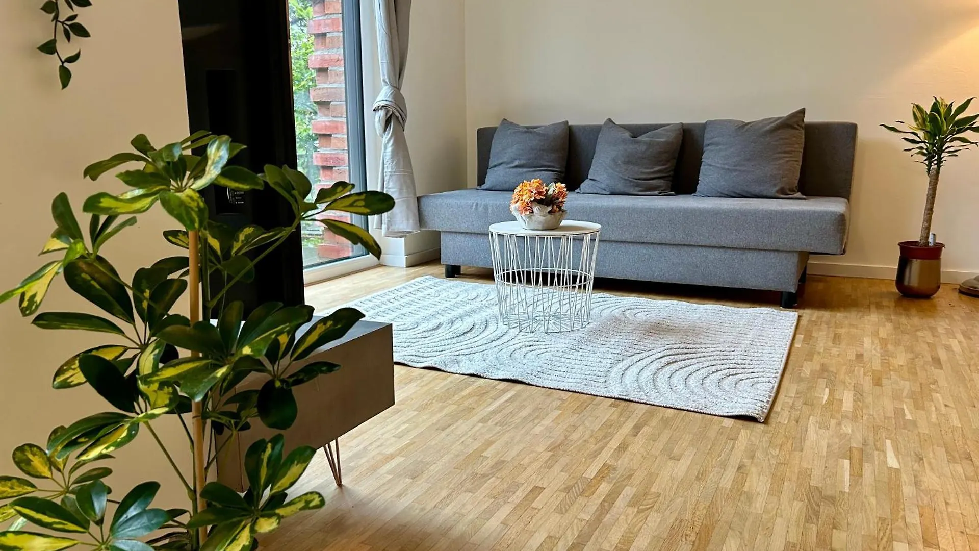 Wohlfuehl-Apartment Mit Gemuetlicher Terrasse Hannover
